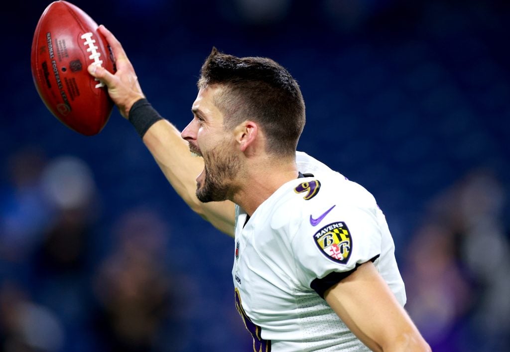 Justin Tucker #9 of the Baltimore Ravens celebrates the winning field goal at the end of the game against the Detroit Lions at Ford Field on September 26, 2021 in Detroit, Michigan.