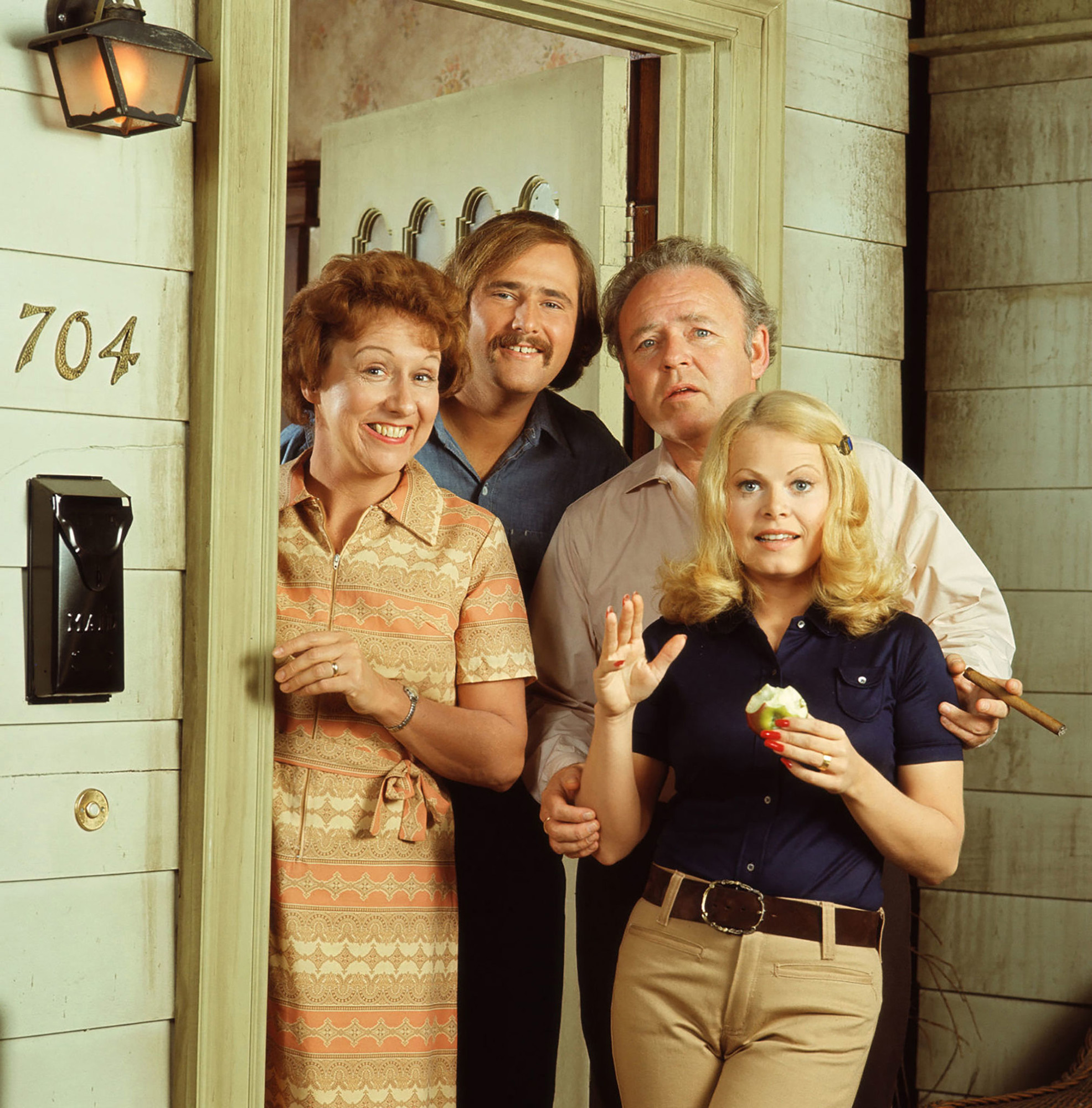Sally Struthers Spent 40K Trying to Leave All in the Family