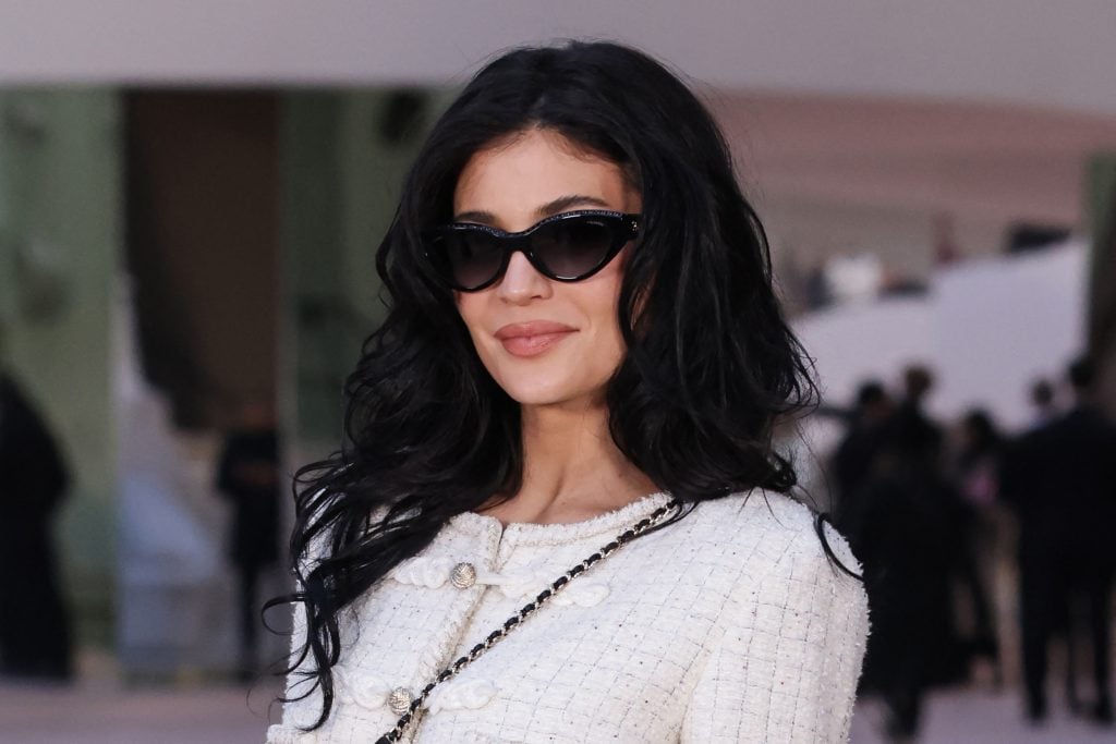 US influencer and entrepreneur Kylie Jenner poses during a photocall ahead of the Chanel Women's Haute-Couture Spring/Summer 2025 collection as part of the Fashion Week in Paris, on January 28, 2025.