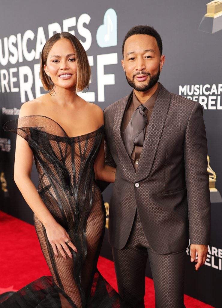 Chrissy Teigen and John Legend attend the 67th Annual GRAMMY Awards on February 02, 2025 in Los Angeles, California. 