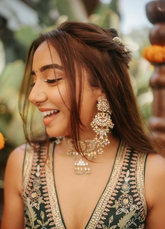 Prajakta Koli Mehendi look