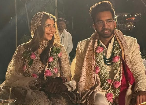 Heeramandi Actress Sharmin Segal Pregnant With 1st Child?